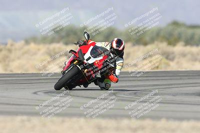 media/Nov-30-2025-TrackXperience (Sun) [[c0061d280f]]/1-Level 3/Session 3 (Turn 16)/